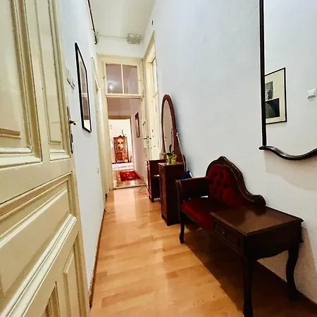 Apartment Apartman Katedrala